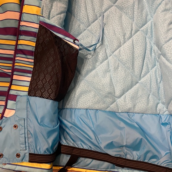 Girls O’Neill Ski/Snowboard Jacket Size 12 - Picture 10 of 16